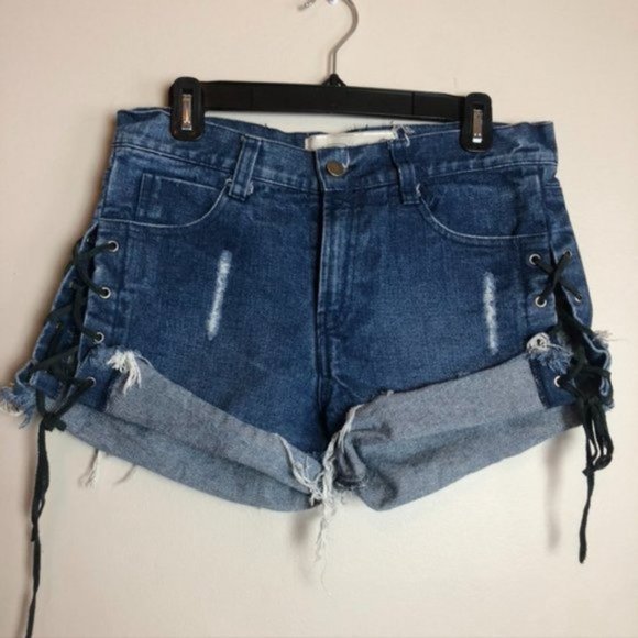 Jen's Pirate Booty Denim Lace Up Shirts - Picture 3 of 8